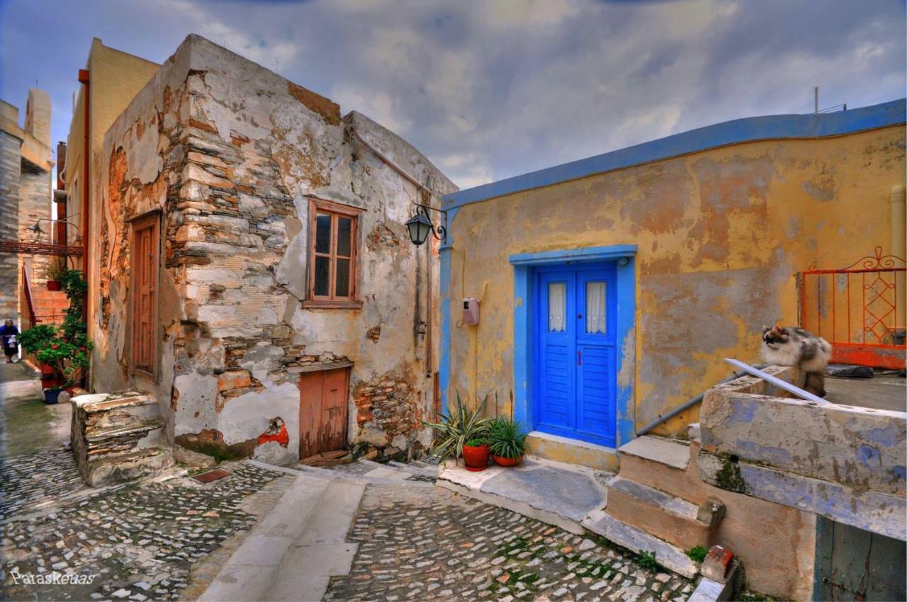 Traditional Medieval Stone House In "Ano Syros" Eksteriør bilde